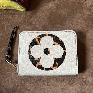 EUC LOUIS VUITTON ZIPPY COIN PURSE